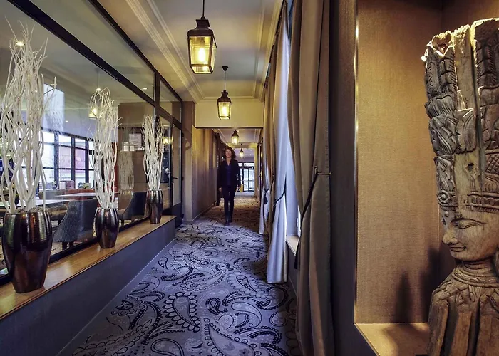 Mercure Tour Eiffel Grenelle Parigi
